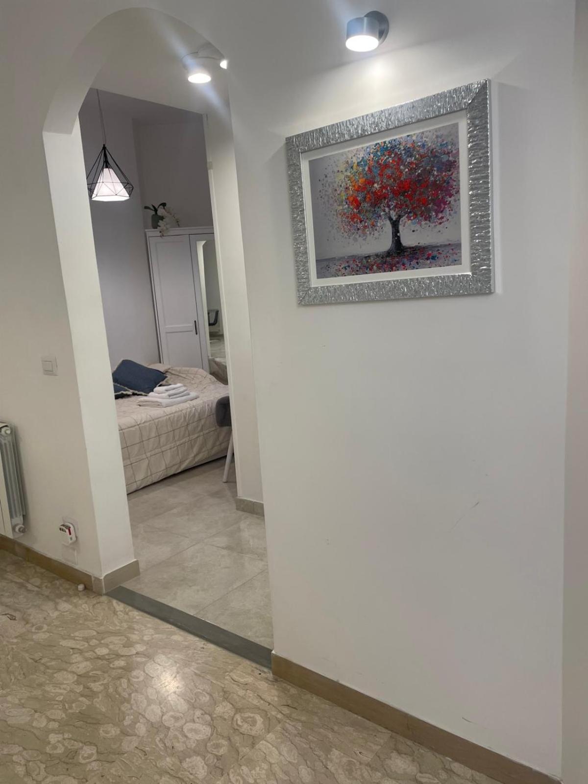 Dama Maria Elena Appartamento Roma
